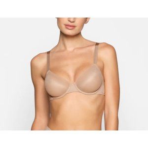 New with Tags Skims No Show UNLINED DEMI BRA SZ 34B
